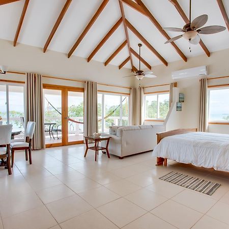 Coco Plum All Inclusive Resort Дангрига Экстерьер фото